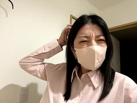 Snapshot of akimix_xoxo chatting on 2, 11, 2025 akimix xoxo online show from 2, 11, 2025