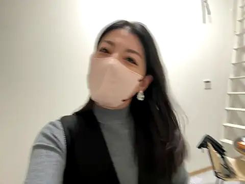 Snapshot of akimix_xoxo chatting on 3, 11, 2025 akimix xoxo online show from 3, 11, 2025