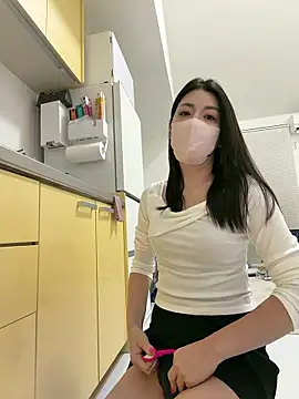 akimix xoxo online show from 19, 3, 2026