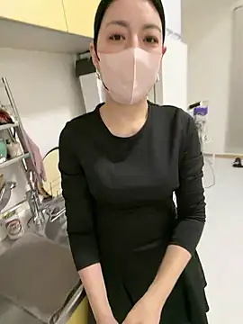 akimix xoxo online show from 20, 3, 2026