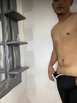 Snapshot of fer_luna chatting on 1, 11, 2025 fer luna online show from 1, 11, 2025