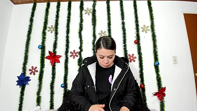 Snapshot of Vanessa_Martinz chatting on 17, 11, 2025 Vanessa Martinz online show from 17, 11, 2025