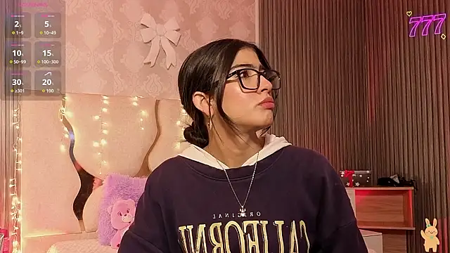 MAIILY TAY online show from 16, 1, 2026