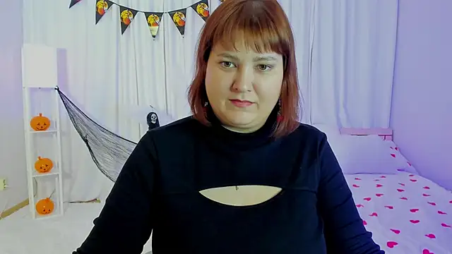 Snapshot of KendallRoie chatting on 2, 11, 2025 KendallRoie online show from 2, 11, 2025