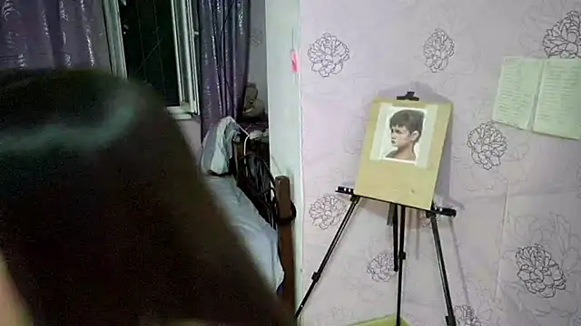 Snapshot of LumiHeart chatting on 30, 10, 2025 LumiHeart online show from 30, 10, 2025