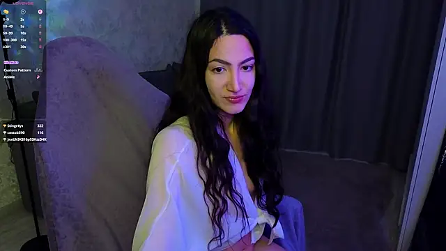 Mulan Lo online show from 27, 3, 2026