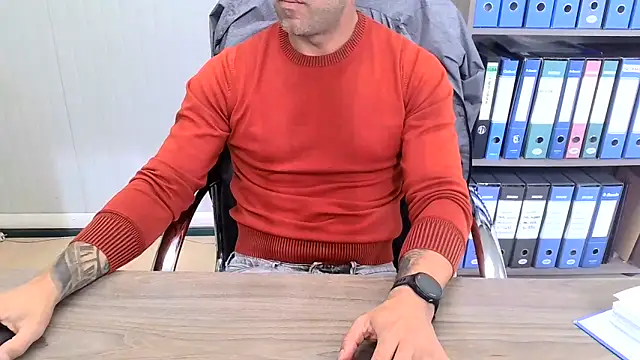 Snapshot of Evasionee chatting on 31, 10, 2025 Evasionee online show from 31, 10, 2025