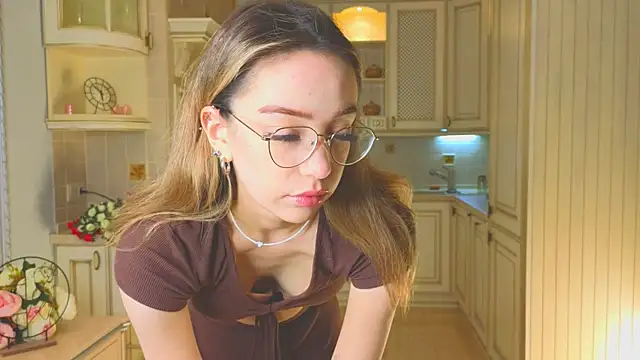 DeiraCharson online show from 9, 11, 2025