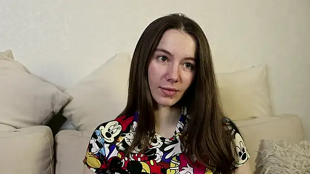 Snapshot of Petalwren chatting on 10, 11, 2025 Petalwren online show from 10, 11, 2025