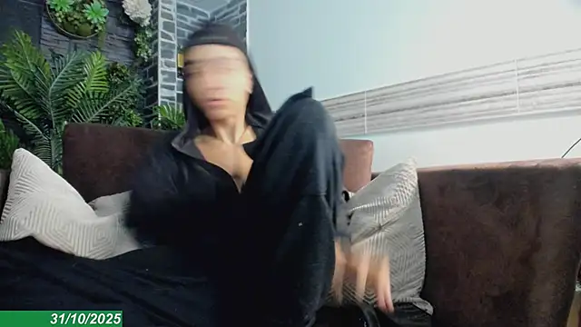 Snapshot of Dallen_Grant chatting on 31, 10, 2025 Dallen Grant online show from 31, 10, 2025