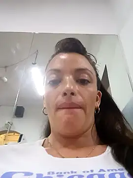 Snapshot of Paulita2027 chatting on 24, 10, 2025 Paulita2027 online show from 24, 10, 2025