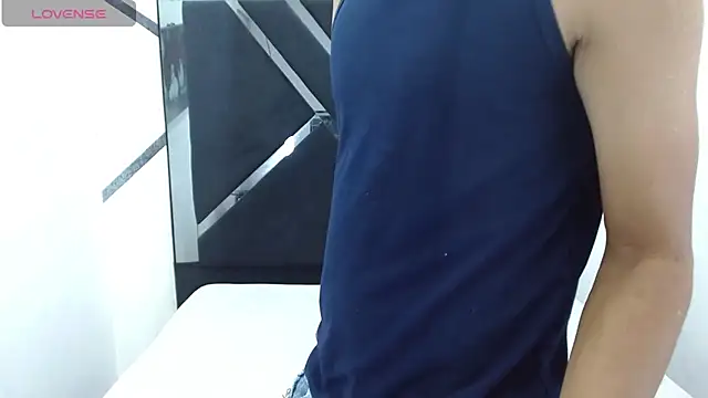 wiltom  online show from 4, 11, 2025