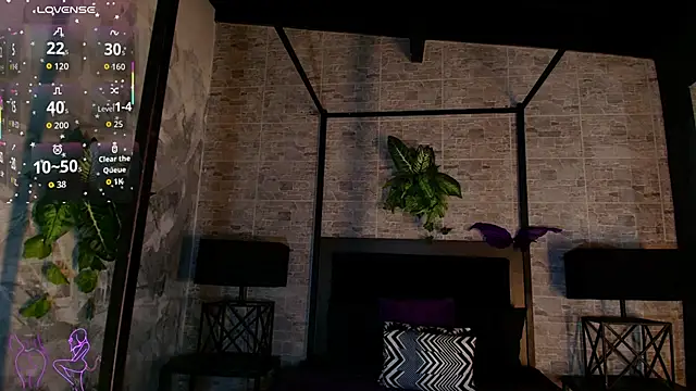 Natasha Dior online show from 6, 11, 2025