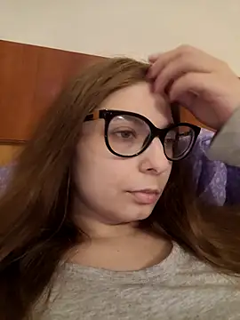 sweetbabygirlforyou online show from 14, 4, 2026