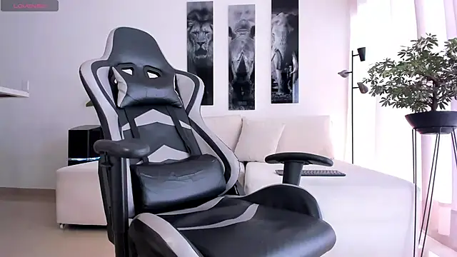 Snapshot of IamKael_ chatting on 5, 12, 2025 IamKael online show from 5, 12, 2025