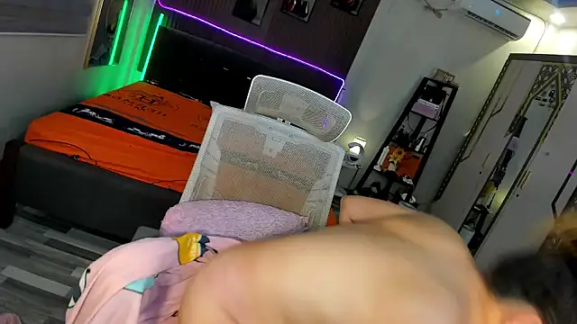 Cumforsale online show from 2, 7, 2026