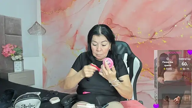 laliItaclark online show from 16, 4, 2026