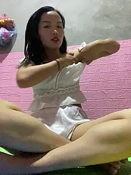 Snapshot of Yunzang chatting on 20, 12, 2025 Yunzang online show from 20, 12, 2025