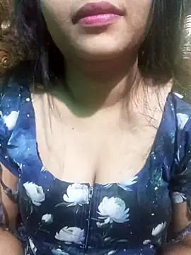 Snapshot of Chadni19 chatting on 18, 12, 2025 Chadni19 online show from 18, 12, 2025