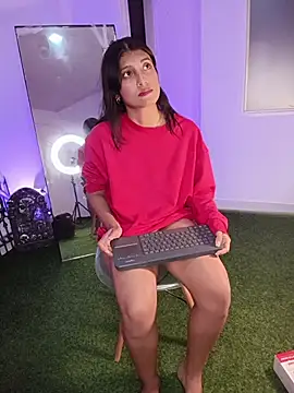 YeseniaRodriguez3 online show from 29, 10, 2025