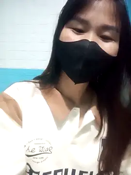 Donatella28 online show from 5, 12, 2025