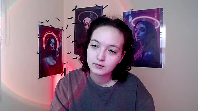 Snapshot of MissAriaa chatting on 4, 11, 2025 MissAriaa online show from 4, 11, 2025