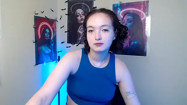 Snapshot of MissAriaa chatting on 11, 11, 2025 MissAriaa online show from 11, 11, 2025