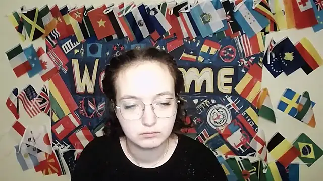 Snapshot of MissAriaa chatting on 14, 11, 2025 MissAriaa online show from 14, 11, 2025