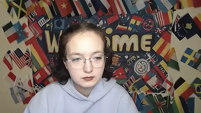 Snapshot of MissAriaa chatting on 26, 11, 2025 MissAriaa online show from 26, 11, 2025