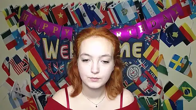 Snapshot of MissAriaa chatting on 16, 12, 2025 MissAriaa online show from 16, 12, 2025