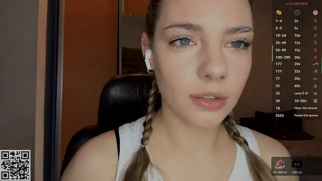 Snapshot of IlanaLafferty chatting on 6, 1, 2026 IlanaLafferty online show from 6, 1, 2026