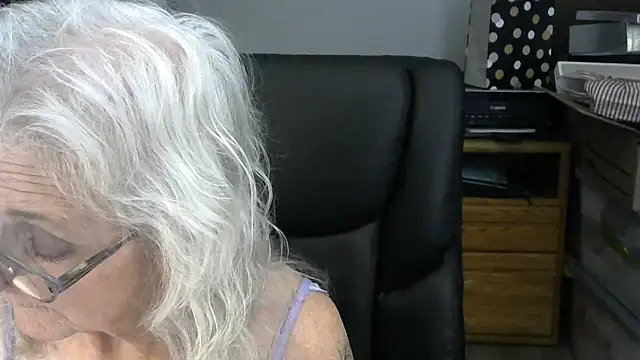 JoleneDelacroix online show from 17, 12, 2025