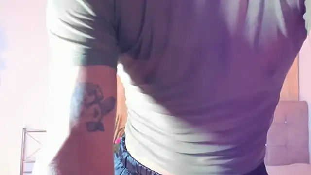 nahomi28  online show from 3, 11, 2025