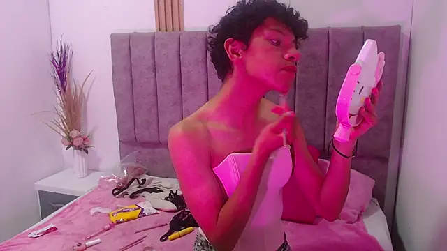 Athenea Zoe online show from 30, 10, 2025