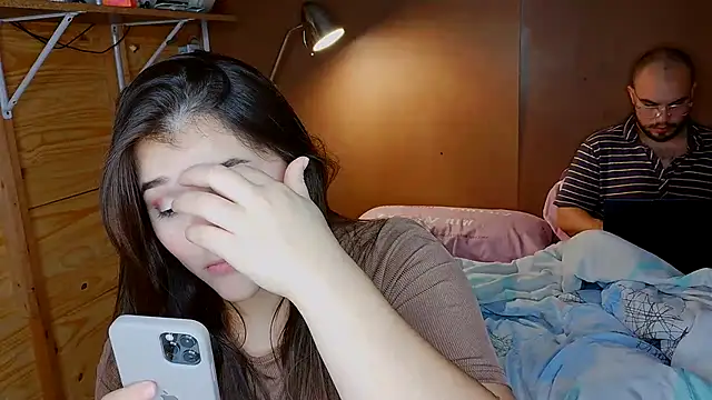 Snapshot of angietubebe chatting on 8, 4, 2026 angietubebe online show from 8, 4, 2026