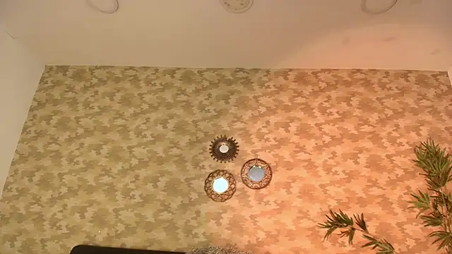 Nayla Monroee online show from 7, 2, 2026