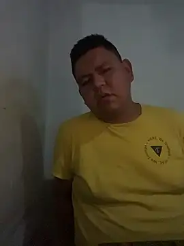 Snapshot of GordoChancludoSLP chatting on 14, 11, 2025 GordoChancludoSLP online show from 14, 11, 2025