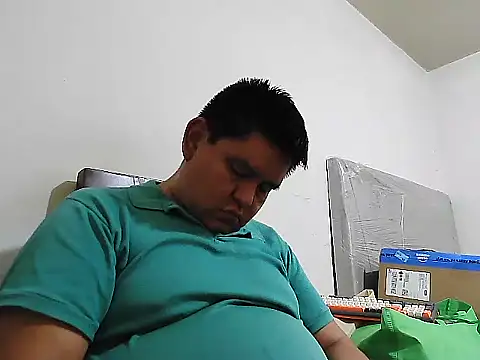 Snapshot of GordoChancludoSLP chatting on 15, 12, 2025 GordoChancludoSLP online show from 15, 12, 2025