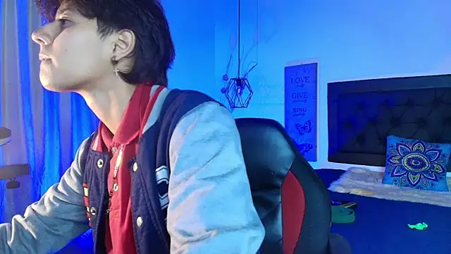 Ghost  Girl  online show from 11, 11, 2025