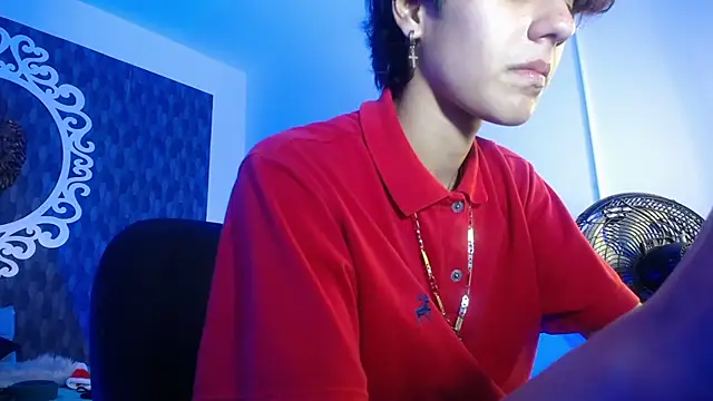 Ghost  Girl  online show from 15, 12, 2025