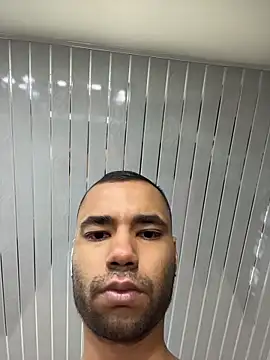 Snapshot of Hot2gether69 chatting on 30, 10, 2025 Hot2gether69 online show from 30, 10, 2025