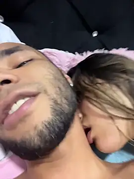 Snapshot of Hot2gether69 chatting on 12, 11, 2025 Hot2gether69 online show from 12, 11, 2025