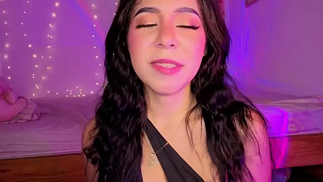 Miia330 online show from 5, 11, 2025