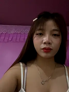 Snapshot of Zlienr023 chatting on 28, 10, 2025 Zlienr023 online show from 28, 10, 2025