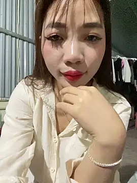 Snapshot of Zlienr023 chatting on 2, 12, 2025 Zlienr023 online show from 2, 12, 2025