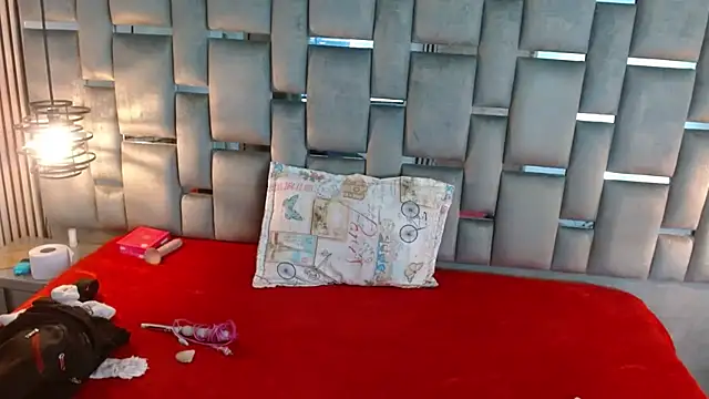 Memi xxx online show from 12, 11, 2025