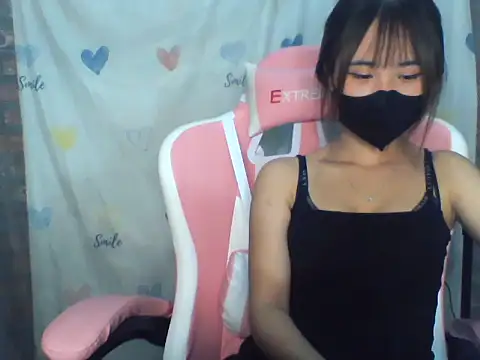 Christy435 online show from 6, 11, 2025