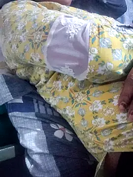 Hot-Rubyy online show from 3, 3, 2026