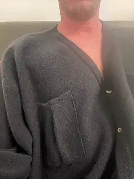 Snapshot of SebastianFil chatting on 26, 10, 2025 SebastianFil online show from 26, 10, 2025