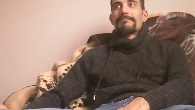 Snapshot of Ash59055 chatting on 20, 12, 2025 Ash59055 online show from 20, 12, 2025